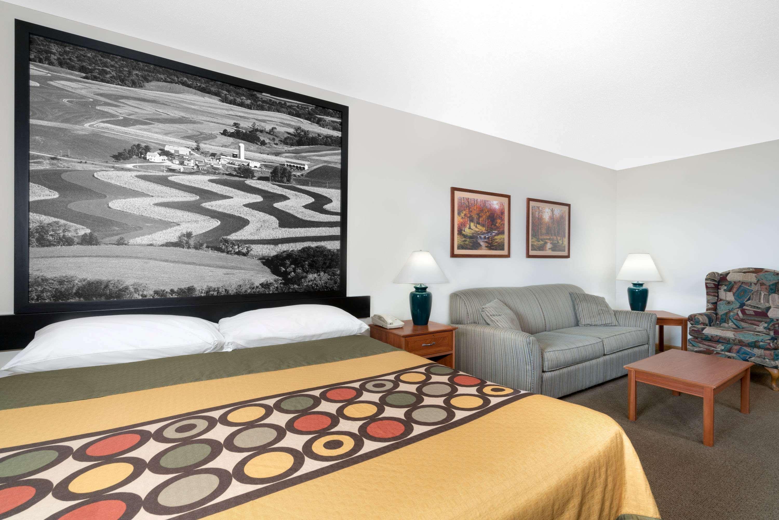 Super 8 By Wyndham Sparta Buitenkant foto